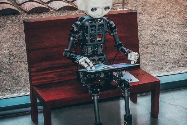 Das bringt ein Website Chatbot 4 On-Site Chatbot liest ein Buch